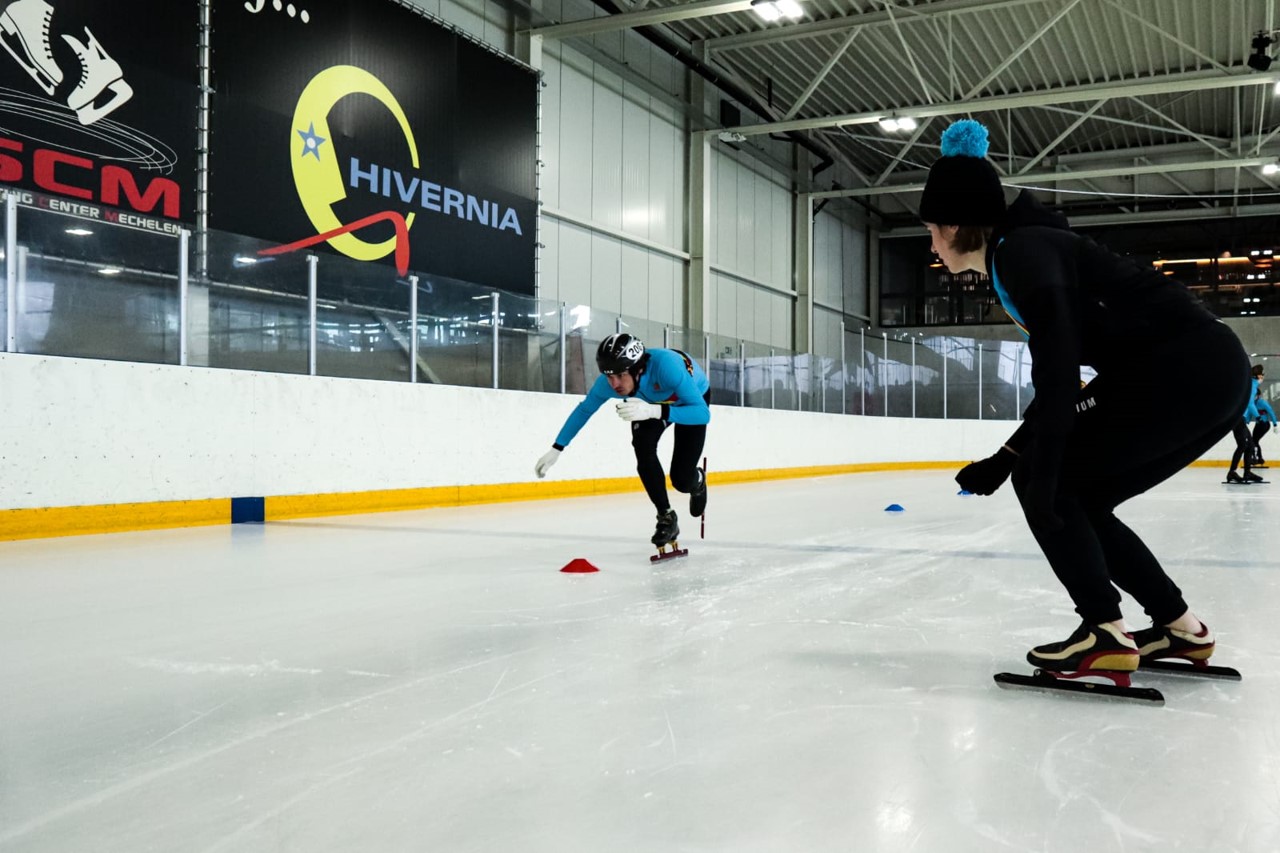 KBSF introduceert ‘skills attest’ en nieuwe schaatsvriend